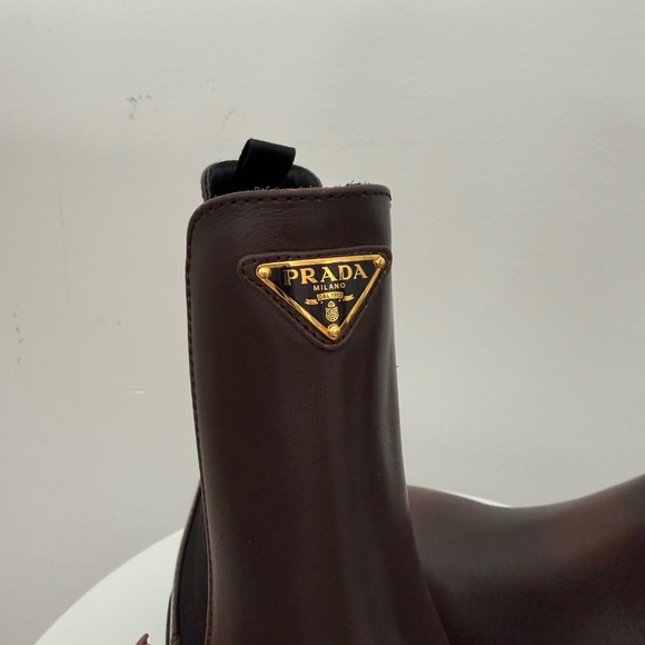 PRADA Chocolate Brown Brushed Leather Chelsea Ankle Boots Designer - Picture 7 of 12